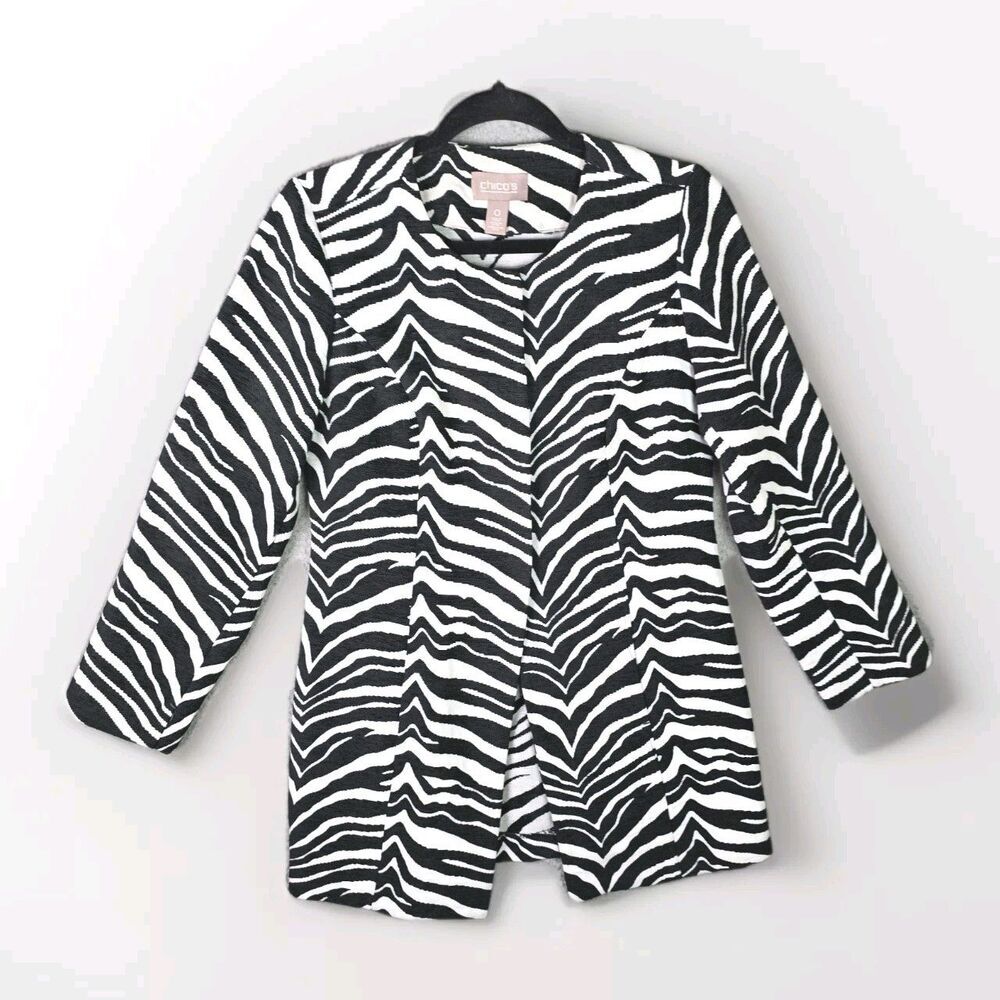 Chicos Zebra Print Knit Blazer Jacket Size 0 Slit Pockets Snap Closure